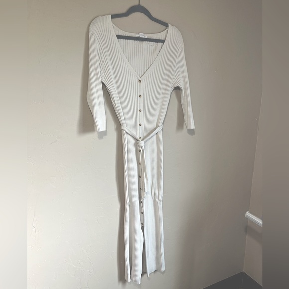 3/4 Sleeve Ribbed soft tan cream colored V neck Midi Dress size 10 - Picture 13 of 14